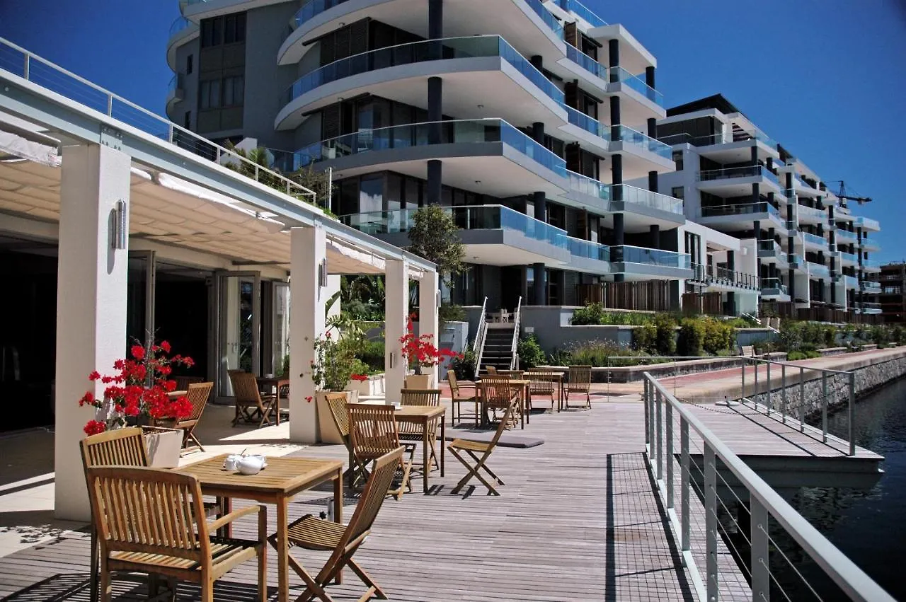 Two Bedroom Apartment - Fully Furnished And Design Cape Town