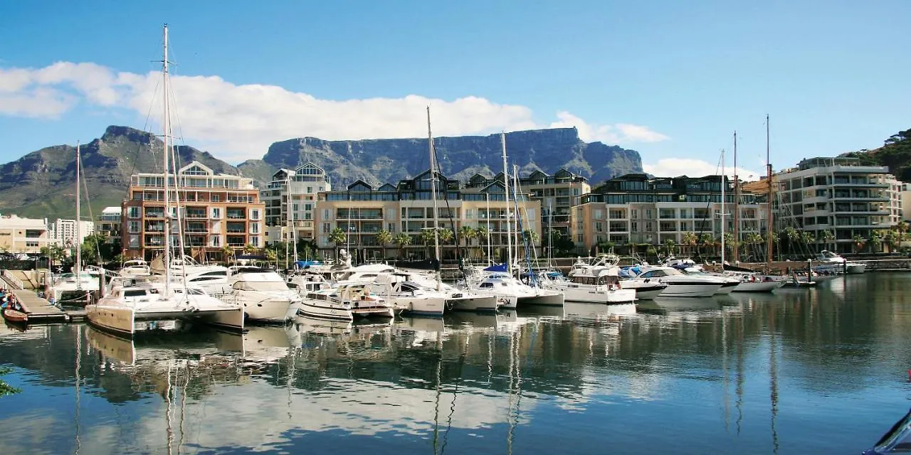 Two Bedroom Apartment - Fully Furnished And Design Cape Town